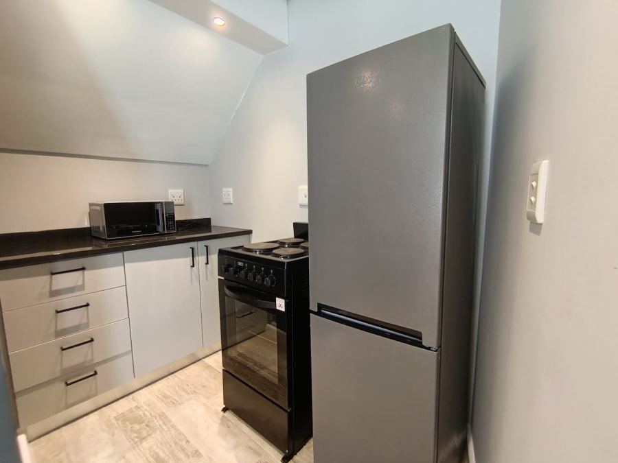 To Let 1 Bedroom Property for Rent in Newlands Western Cape